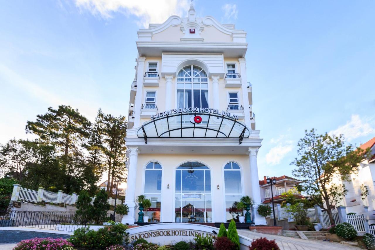 Capital O 585 Saigon Book Da Lat Hotel Экстерьер фото